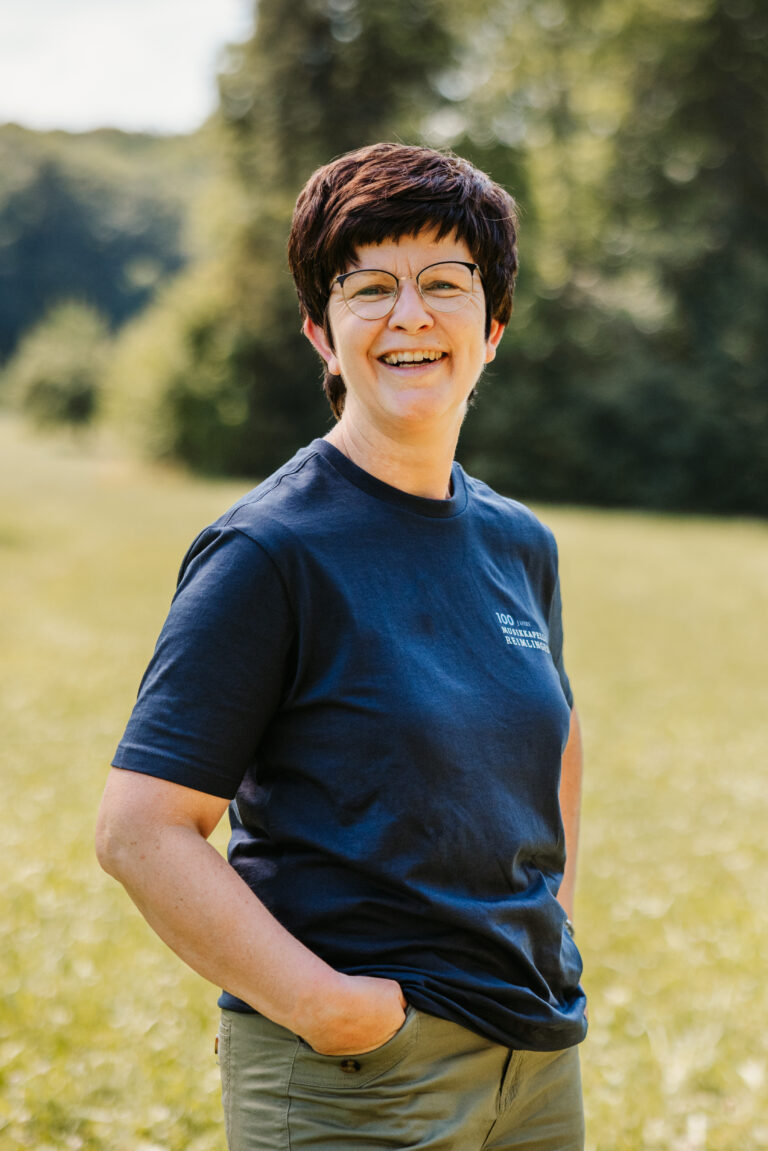 kathrinleeder